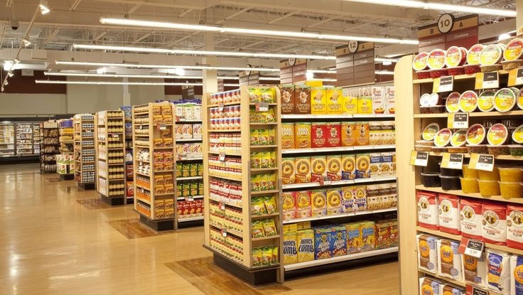 straight-store-layout-retail-store-design-ideas